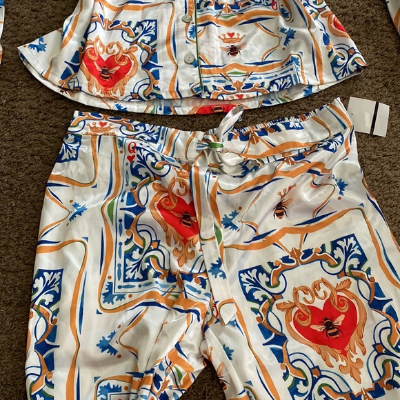 Bella Descanso | NWT Pajama Co-ord Silky Effect Set - Picture 6 of 12